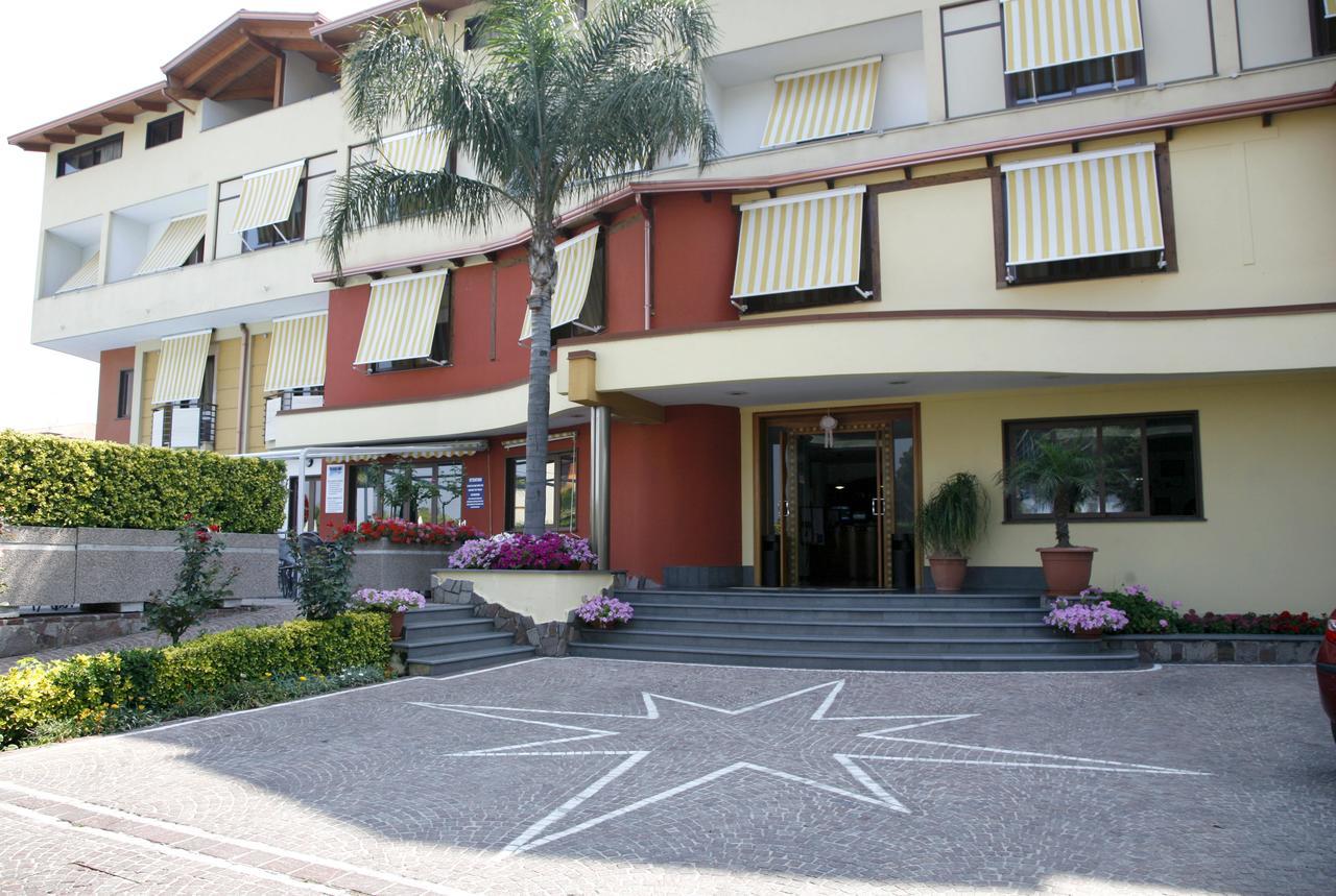 Hotel Agora Sure Hotel Collection By Best Western Lago Patria Exterior foto