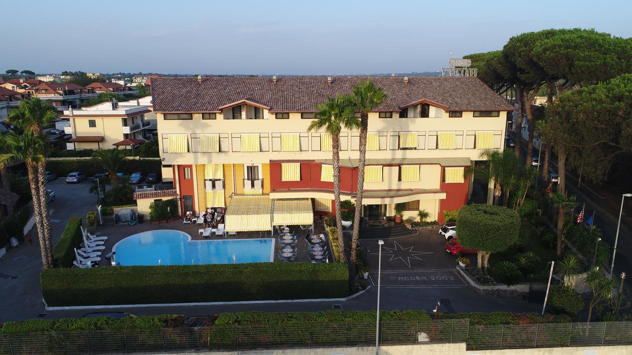 Hotel Agora Sure Hotel Collection By Best Western Lago Patria Exterior foto
